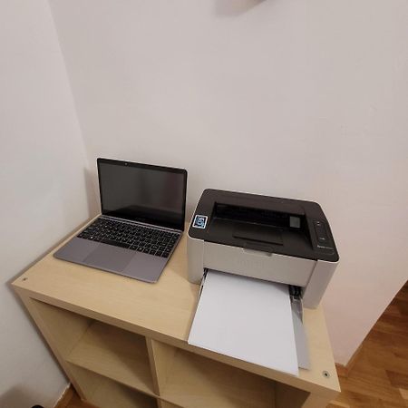 Anastasia Balcescu Apart 4 Self Check In Code From 2Pm Kitchen And Bedroom Bukares Bagian luar foto
