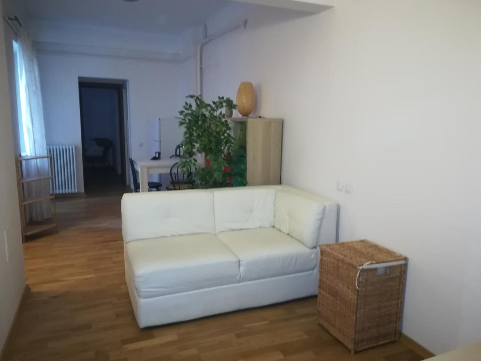 Anastasia Balcescu Apart 4 Self Check In Code From 2Pm Kitchen And Bedroom Bukares Bagian luar foto